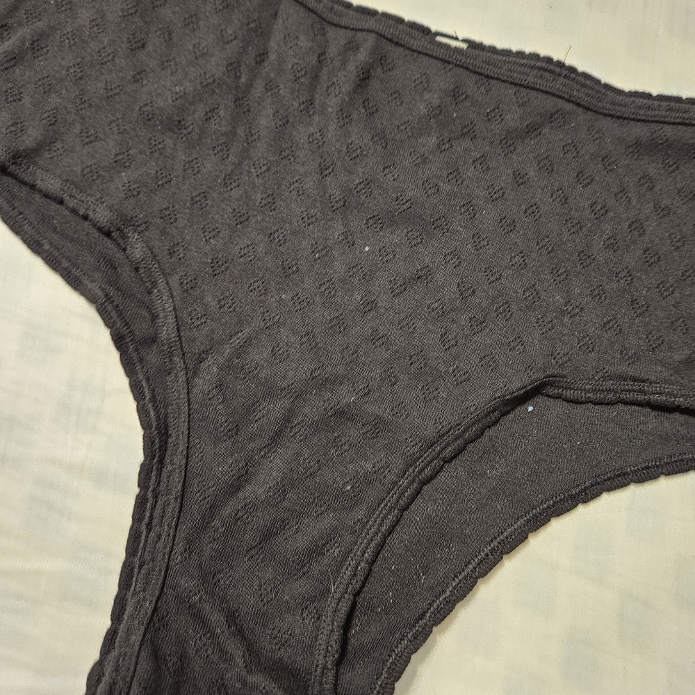 Trio of Women's Cheeky Panties Size XXL In White, Black And Burgundy - Picture 3 of 7